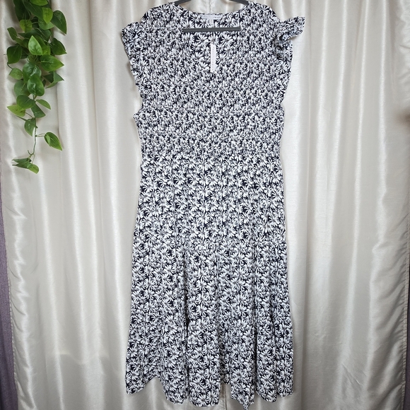 Baltic Born Women's Floral Navy Petal Smocked Ruffle Midi Dress Size 3X New - Picture 4 of 16